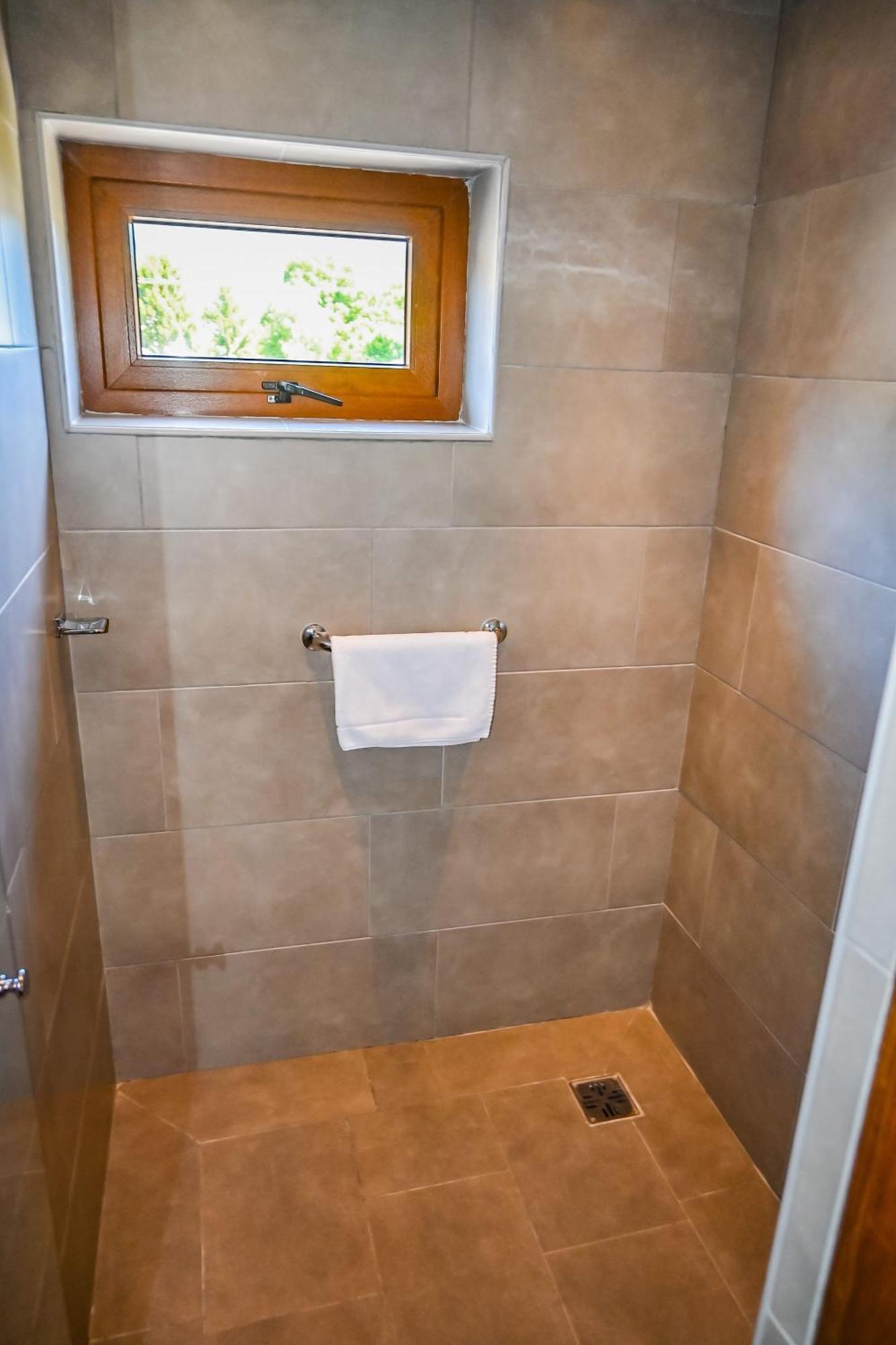 Hotel & Spa La Cheminee San Martin de los Andes Ngoại thất bức ảnh