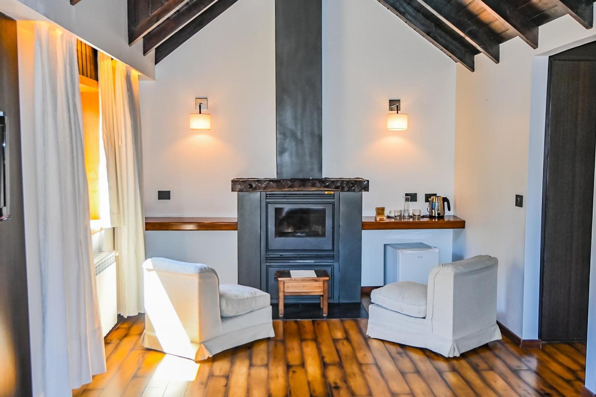 Hotel & Spa La Cheminee San Martin de los Andes Ngoại thất bức ảnh